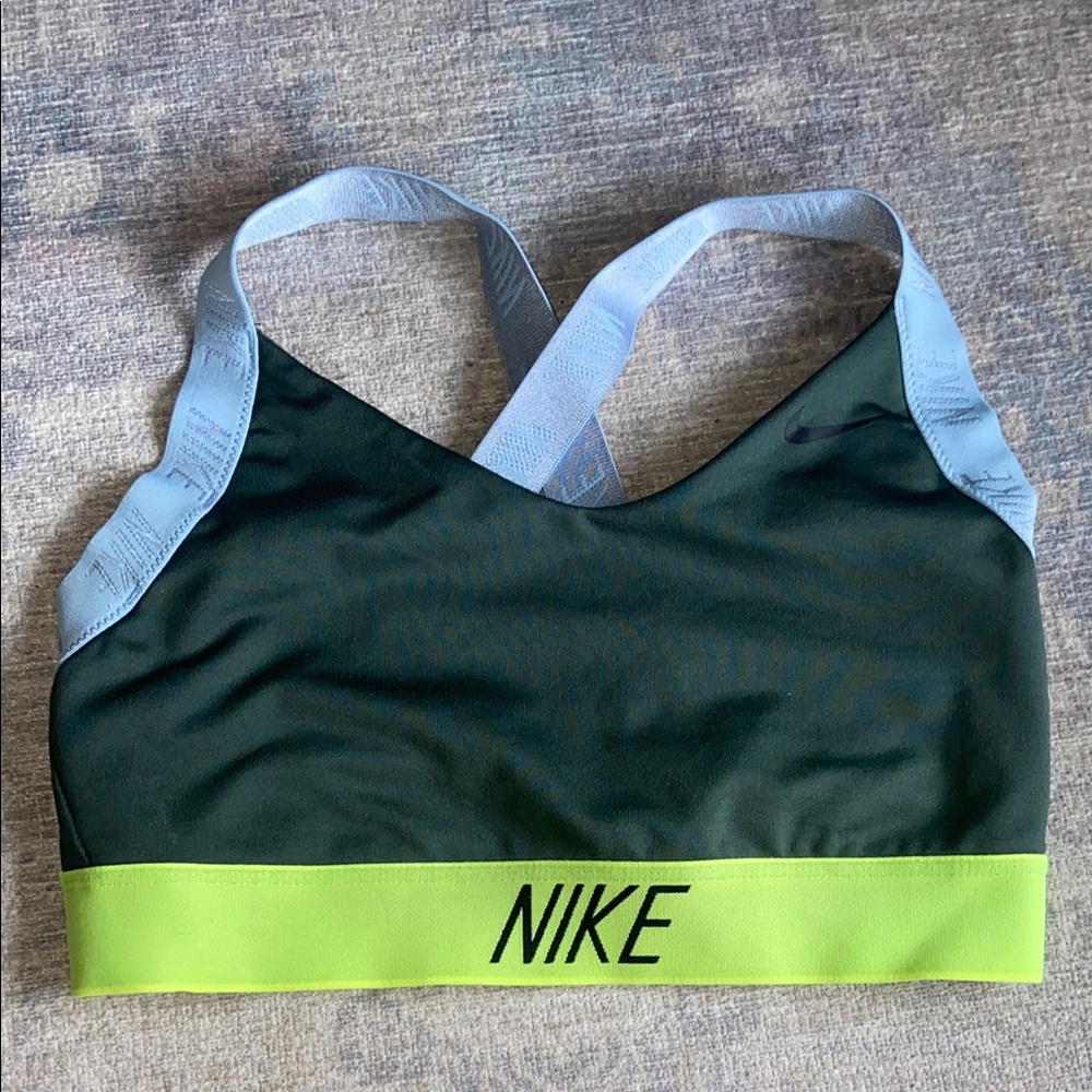NIKE Sports Bra SMALL